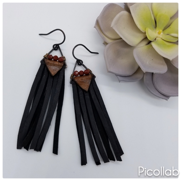Jewelry - Leather Fringe Earrings